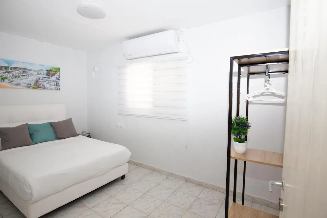 Apartment In Barnea Eilat
